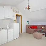 Valentina * 特罗吉尔